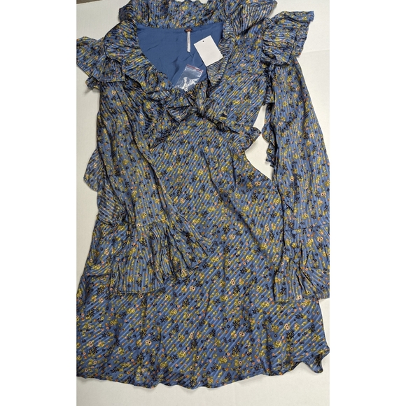 New WOT Free People Sweetest Thing Mini Floral Dress in Blue - Picture 16 of 16